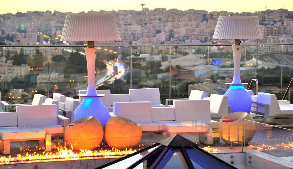 Regency Palace Амман Экстерьер фото The view from the rooftop