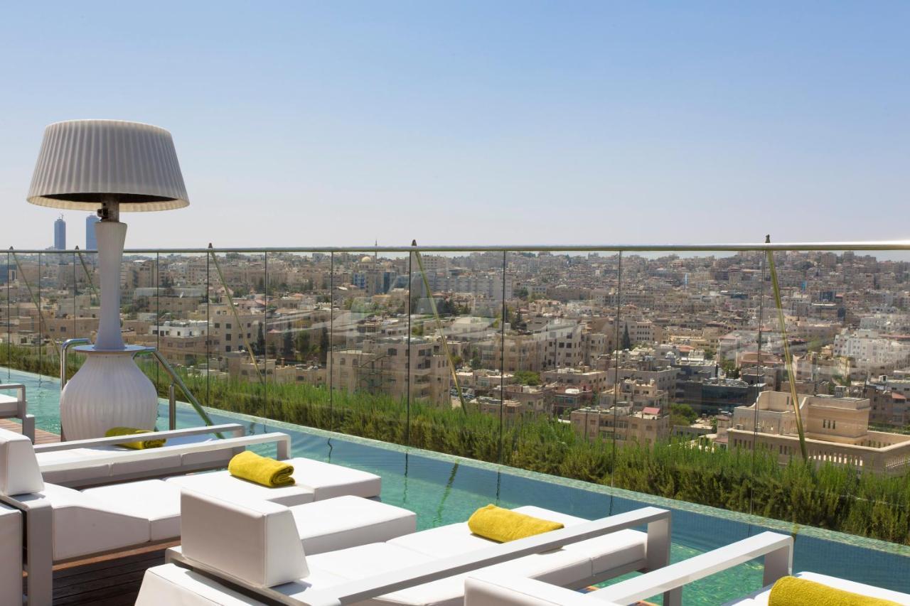 Regency Palace Амман Экстерьер фото View from the rooftop pool